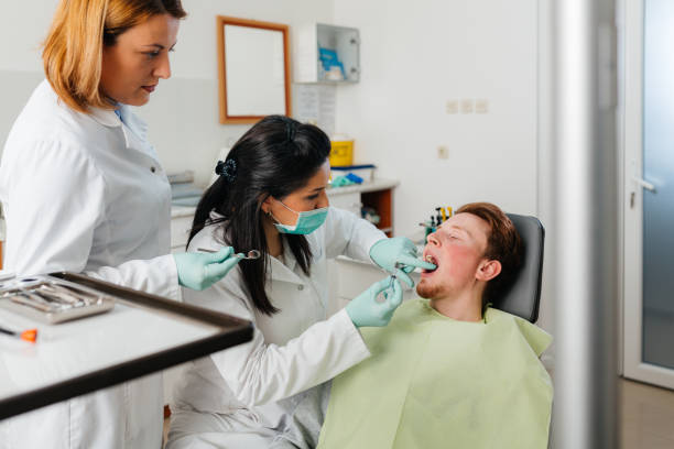 Best Emergency Treatment for Dental Infections or Abscesses in Calcium, NY