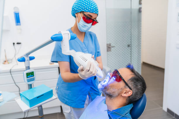 Best Emergency Tooth Extraction in Calcium, NY